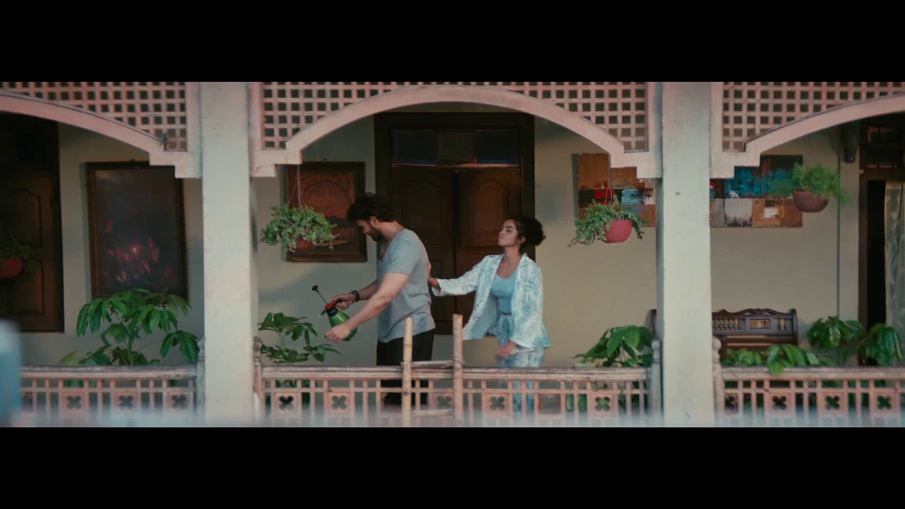 vlcsnap 2025 11 09 16h40m37s525