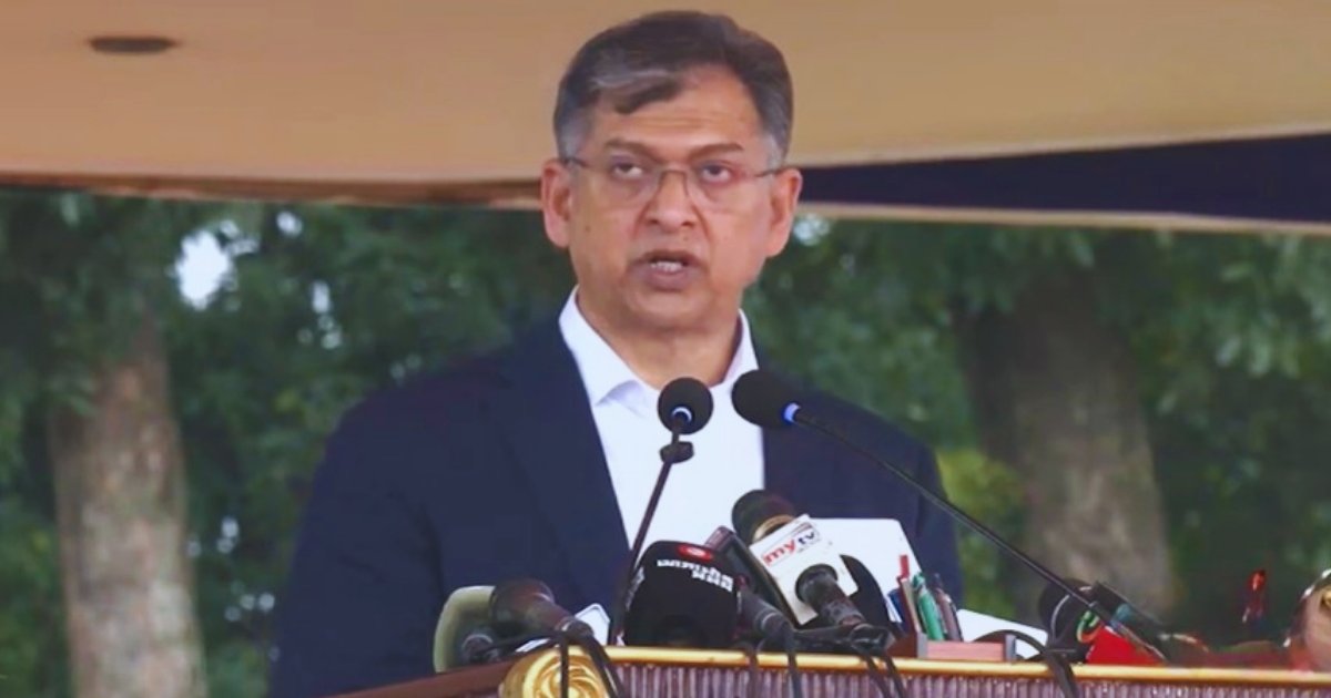 ‘ব্যক্তি জীবনে বৈষম্যের শিকার হলেও, পেশাগত জীবনে চর্চা করবেন না’