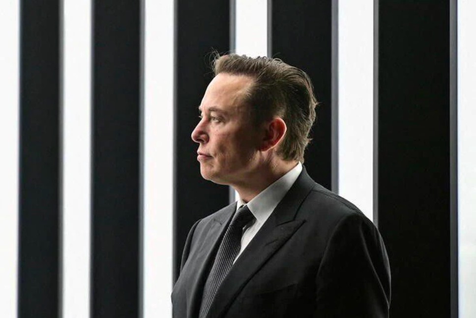 Llegada de Elon Musk despierta temores entre algunos empleados de Twitter