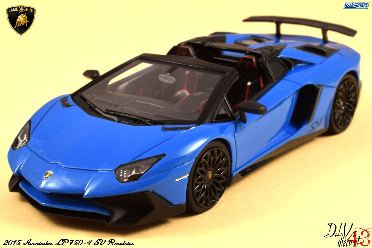 Aventador LP750-4 SV Roadster Blue LookSmart (1)