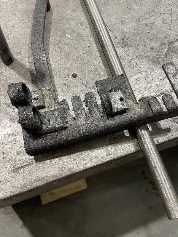 FF82A285-F466-4847-9E57-C2930B14BAE2