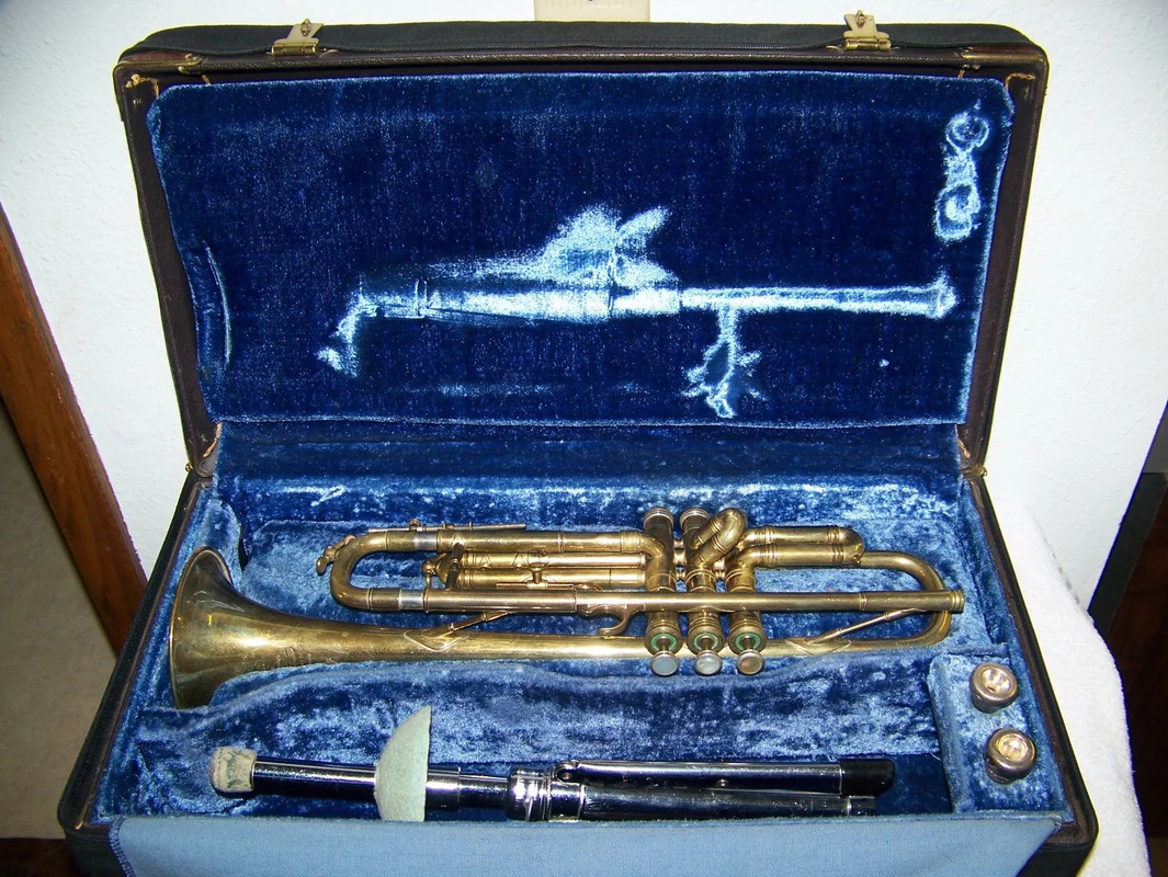 Selmer Paris 1947 19B trumpet sn 5470 (1)