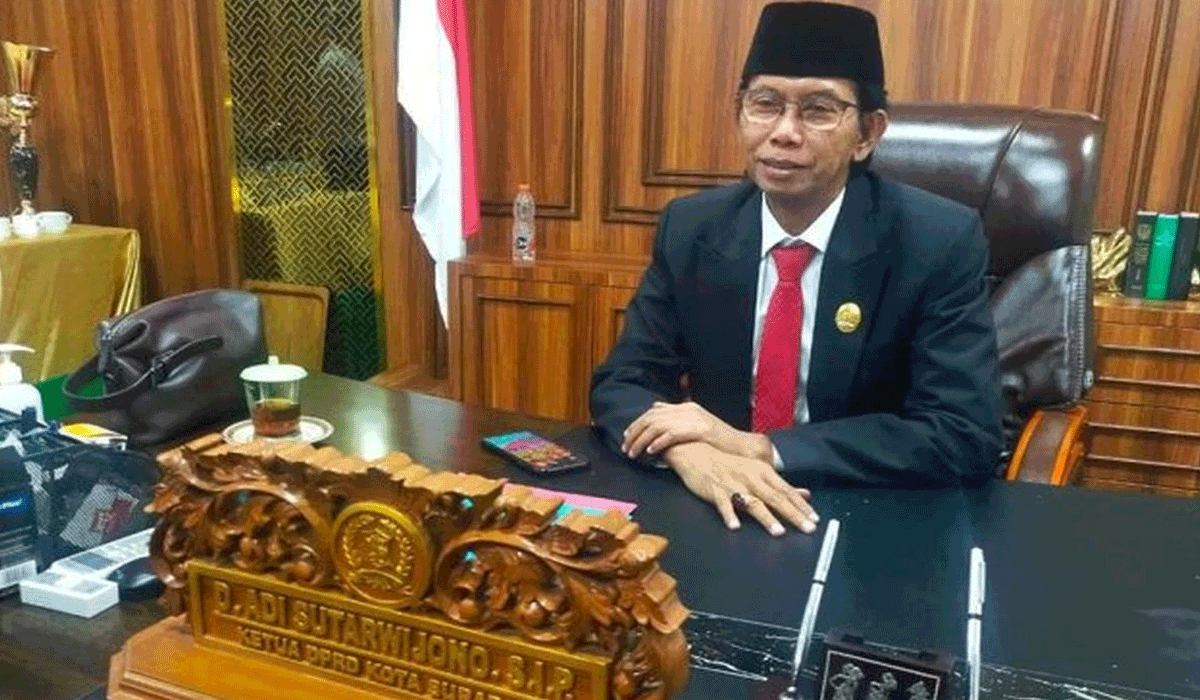 Penertiban Parkir Minimarket Disambut Baik Ketua DPRD Surabaya Penertiban Parkir Minimarket Disambut Baik Ketua DPRD Surabaya