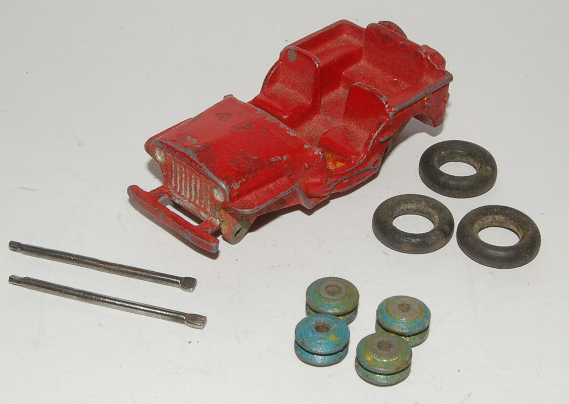 Dinky 25j Civilian Jeep - 1