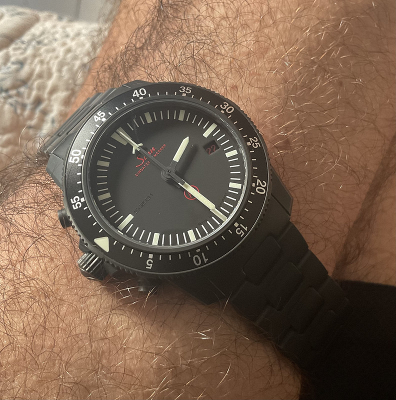 4CC627D1-0B8F-4638-9802-826C039F13E5