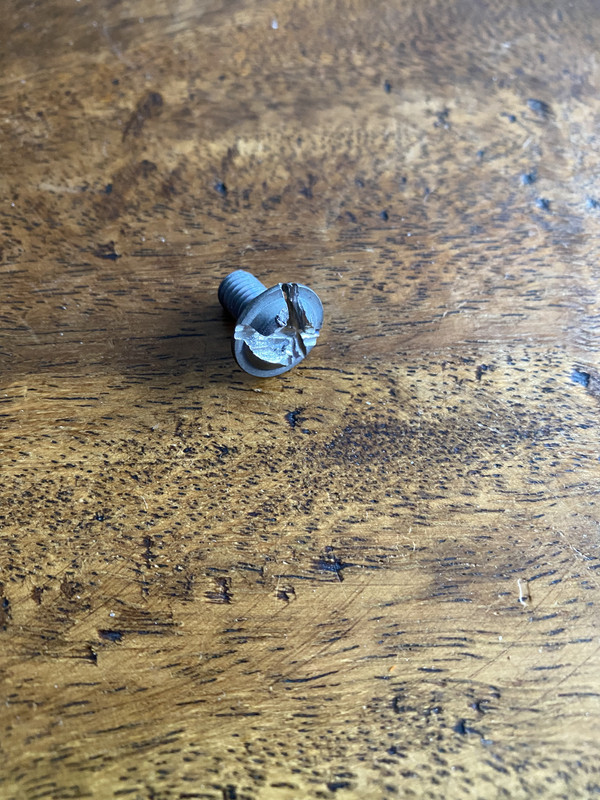 3747486A-7888-4DA4-8FA9-DAEF9E01BF9C