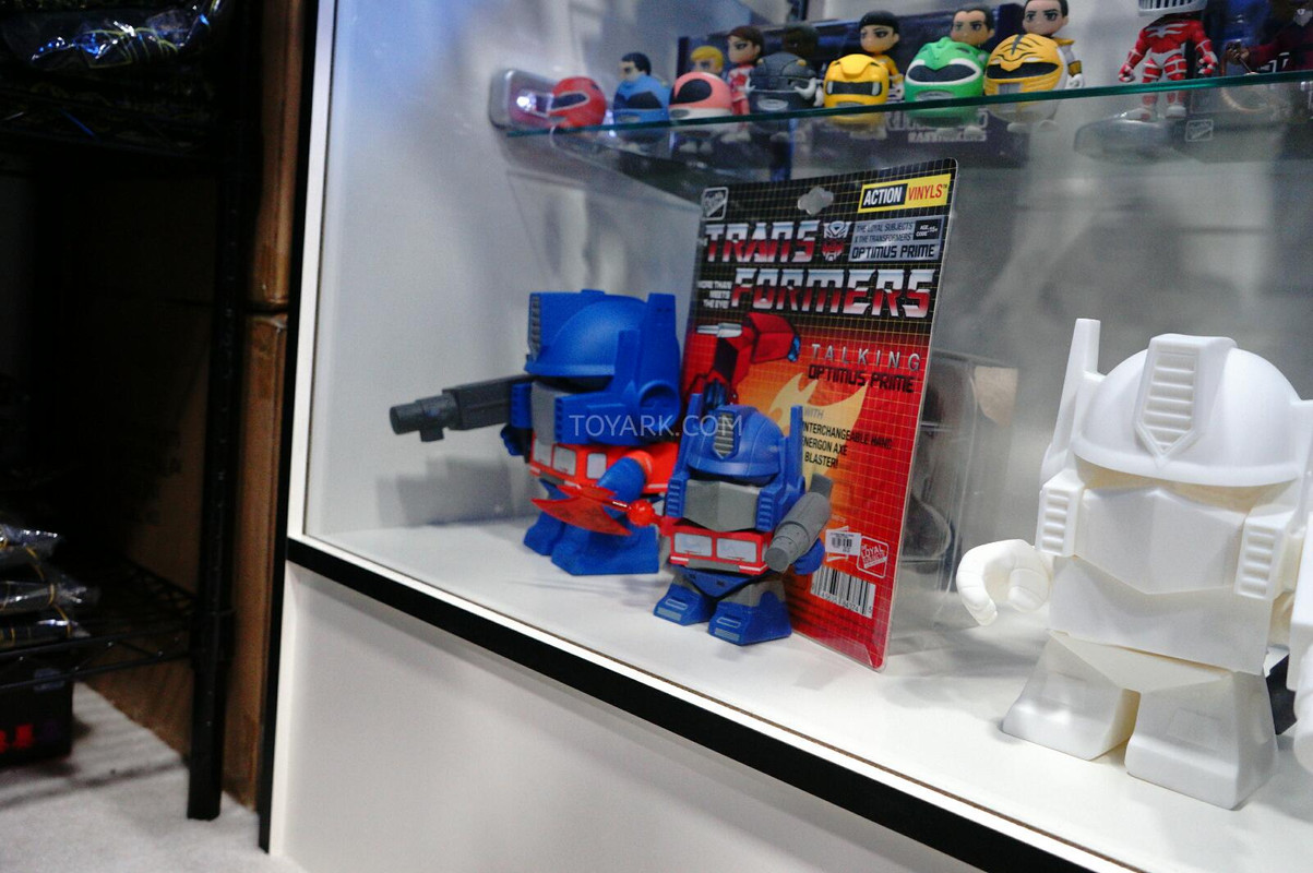 SDCC-2014-Loyal-Subjects-Transformers-013_140633