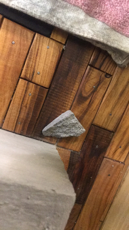 39B688B4-0193-4F3C-B7CC-4A5C315A9F79