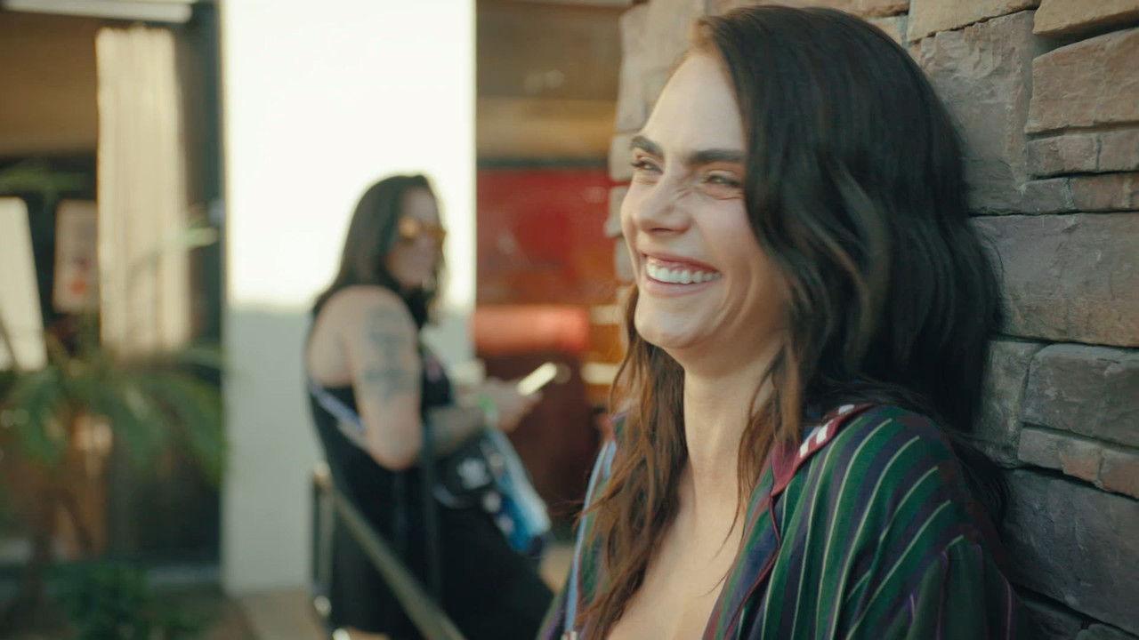 Planet Sex with Cara Delevingne_20230130_23250010.ts_snapshot_11.22.586