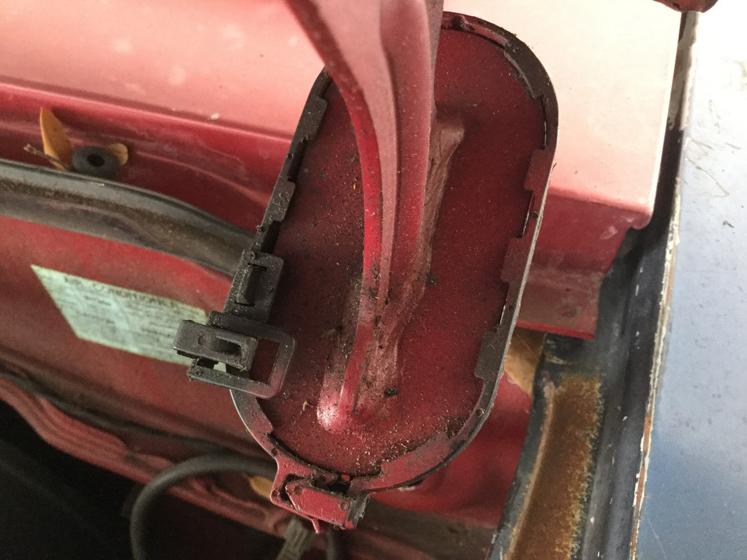 86F6CFC9-577F-41EF-B76F-0F0791666C7E