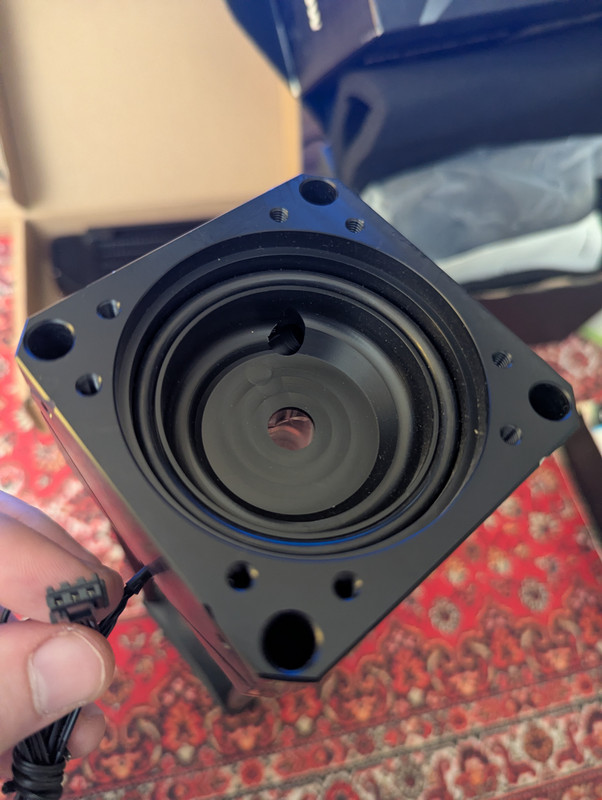 PXL 20251222 222734847