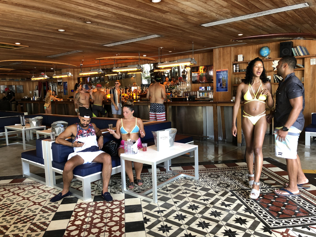 252D258F-C625-4DC3-BC90-C856B0B68947