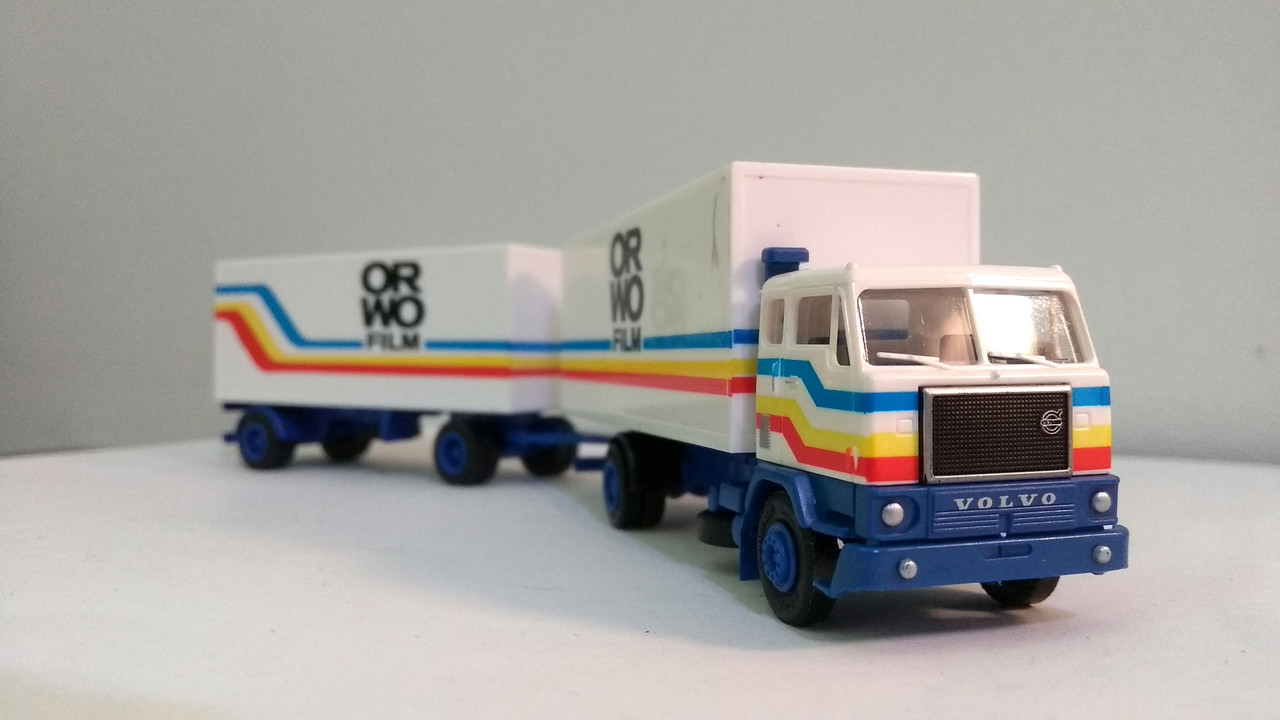 Mach (2681)