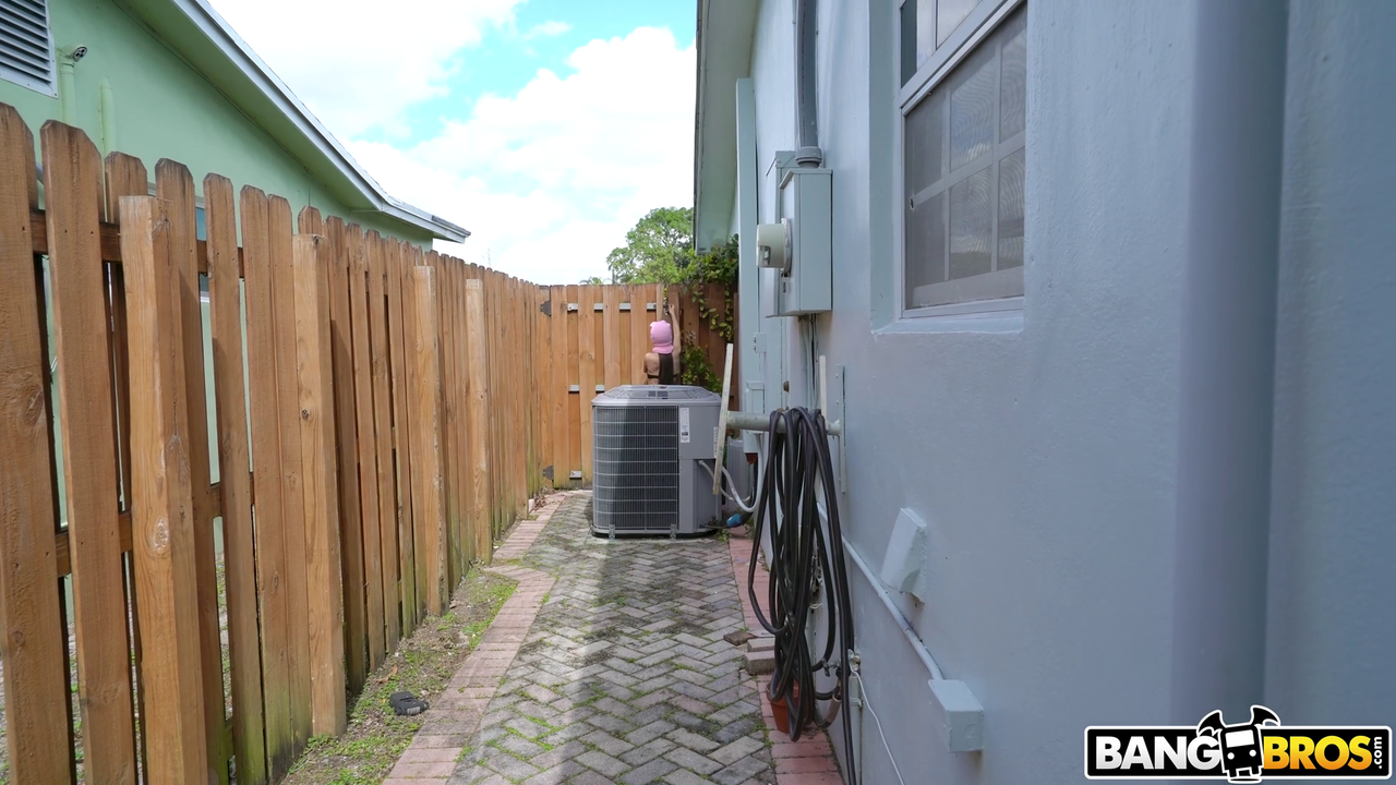 vlcsnap-2023-01-07-14h22m58s161