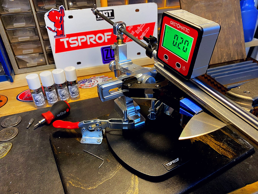 9E610C0B-8322-44D1-A352-330AA2DC5F55