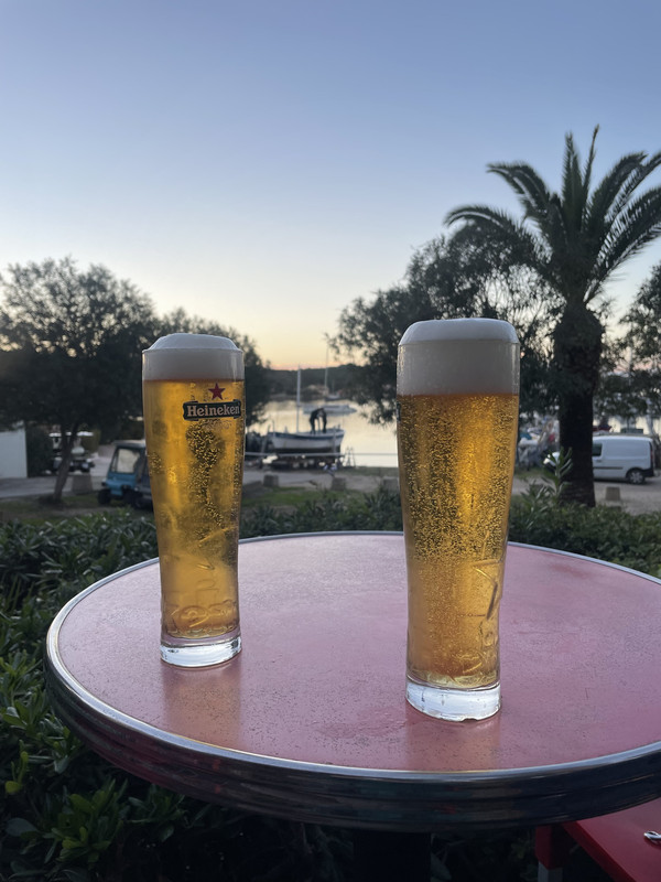 07CA74D5-1A69-4983-B23D-EA80ED06AAB3