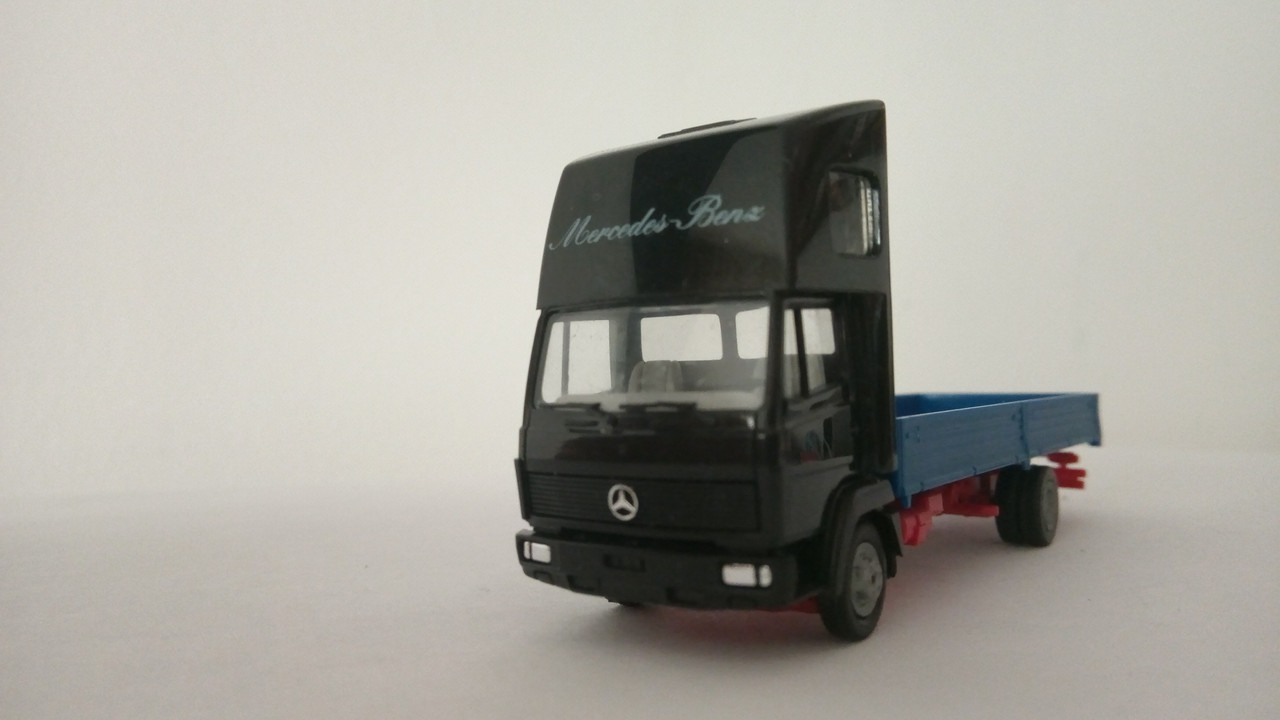 Macht (7988)