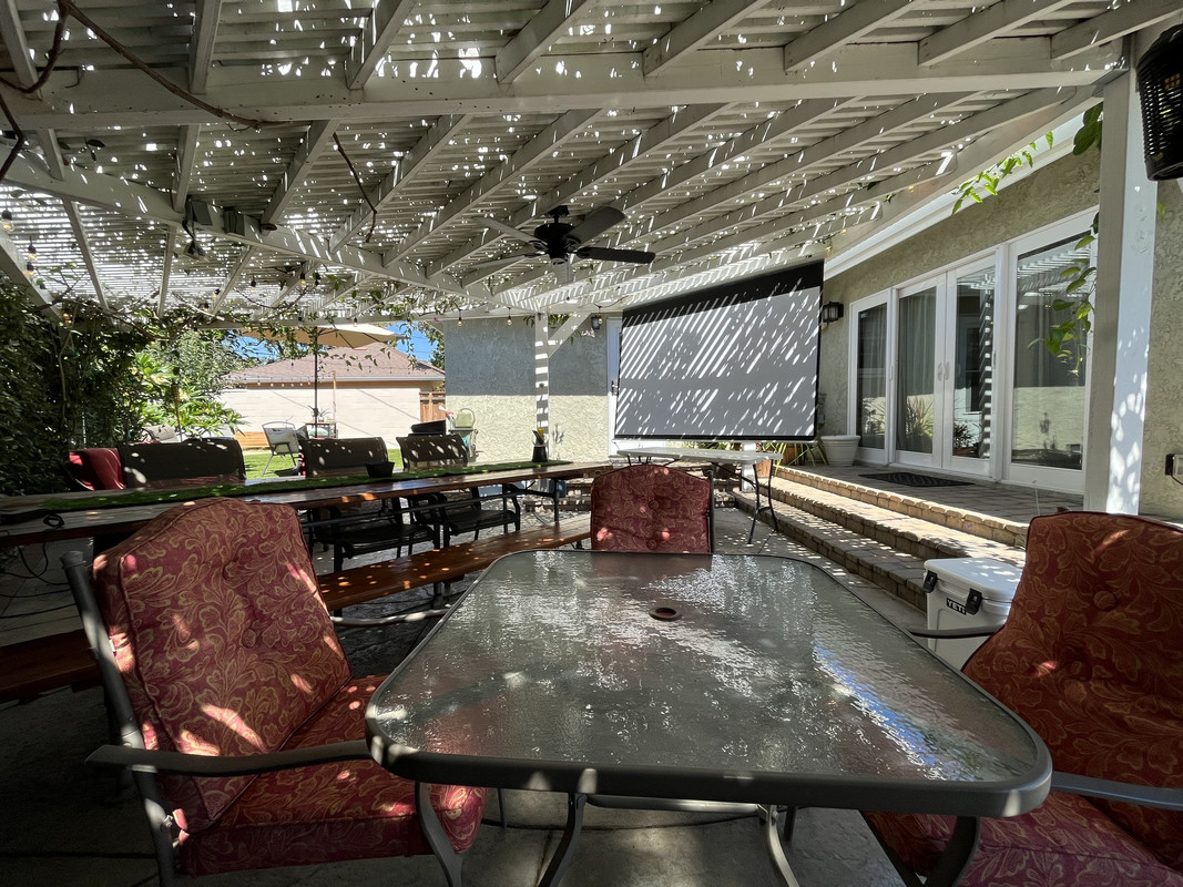 C252F4E5-AB75-40B3-B392-4D0FA4F23220