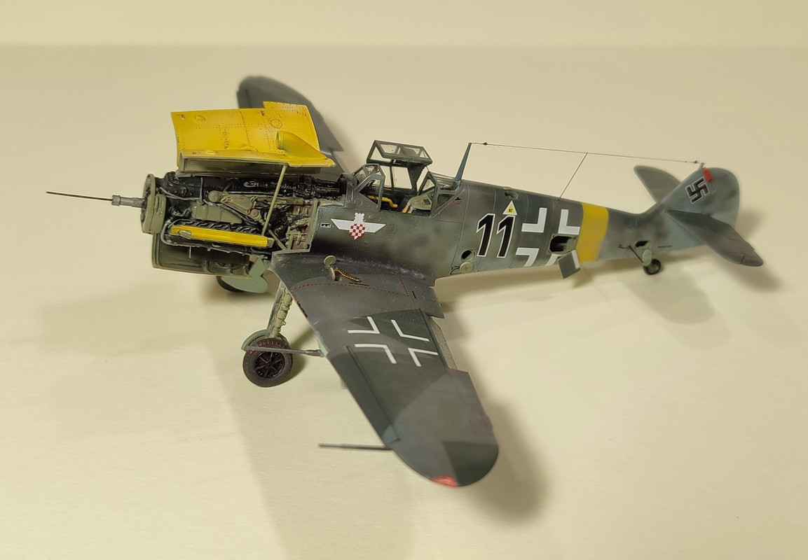 Bf 109 G-2 "crni 11"  Eduard 1/72 1