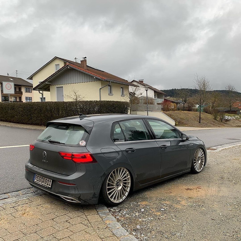 83103492_251637349164685_5720993623884991488_n(1)