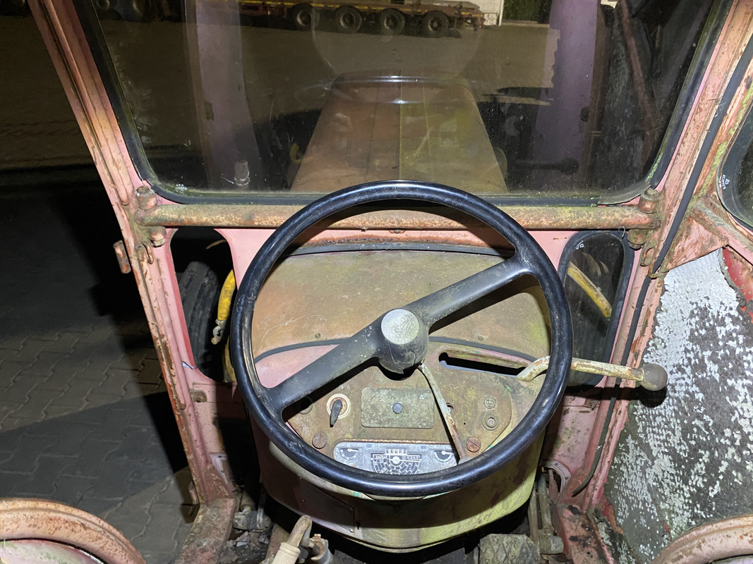 6053F625-C719-4815-9297-A0291C631580