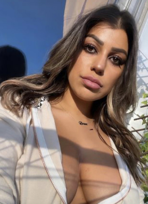 8F0C70D1-1DAF-4D98-95E4-555004099042