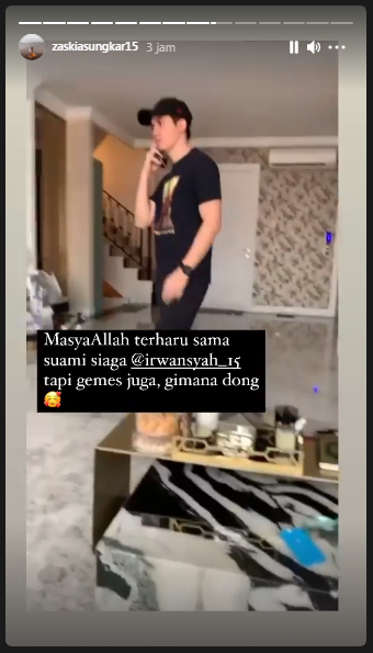 Tangan Zaskia Sungkar panas dan kemerahan membuat Irwansyah panik
