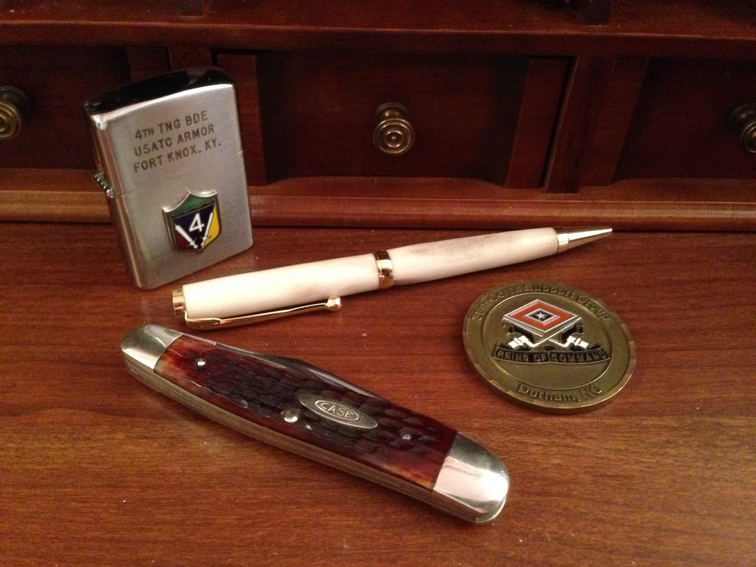 Case_6380_-_1972_Whittler.jpg