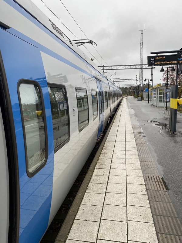 DA7441AE-1D91-4CA1-9D6C-98FA90D8A719