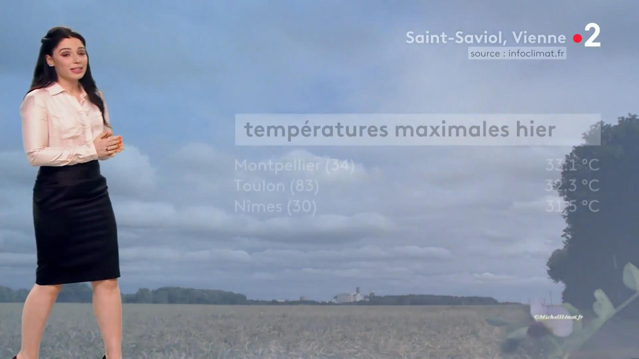 Virginie Hilssone 220620.mp4_snapshot_00.08_[2020.07.22_23.35.03]