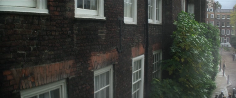 The.Sandman.S01E01.Il.sonno.dei.giusti.WEBMux.ITA.ENG.AAC.Multisub.x264-BlackBit[screenshot 5]