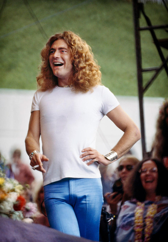 Photoset from Oakland 24 july 1977 - Photos - Led Zeppelin Official Forum
