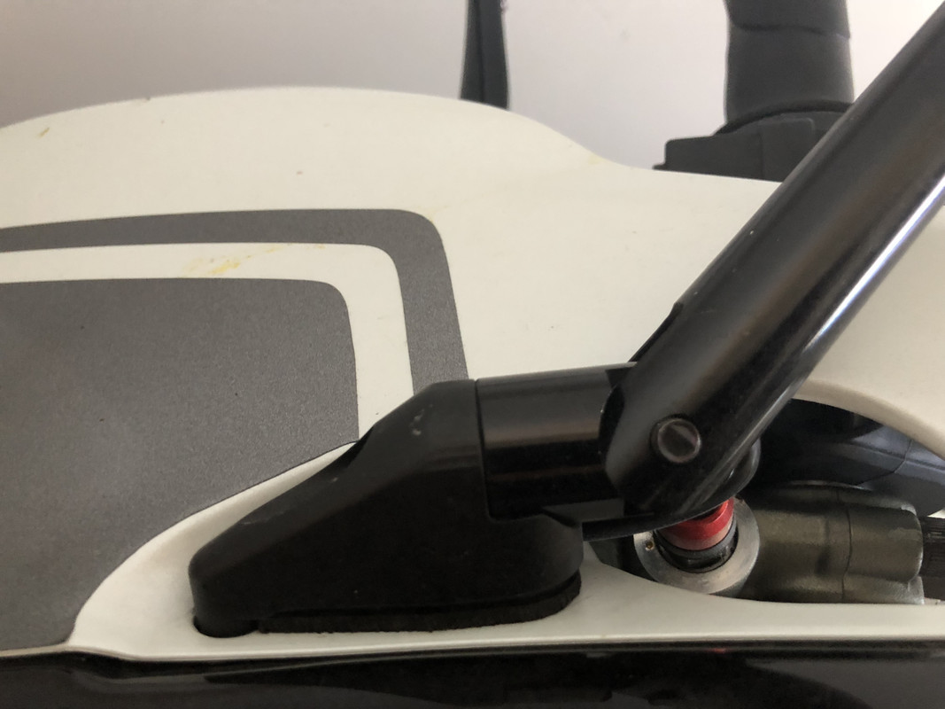 E6AB1CCF-9902-46C6-96E3-412B9DFB9D58