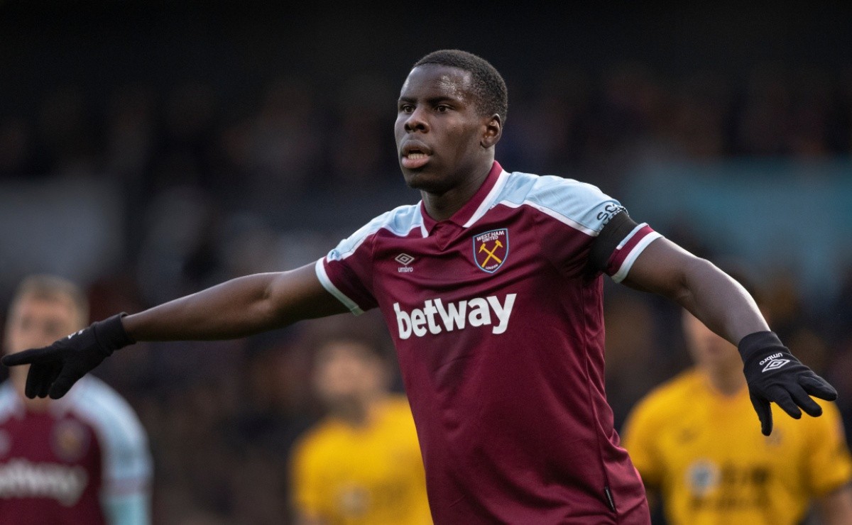 Kurt Zouma del West Ham indigna por grabar un video golpeando a su gato