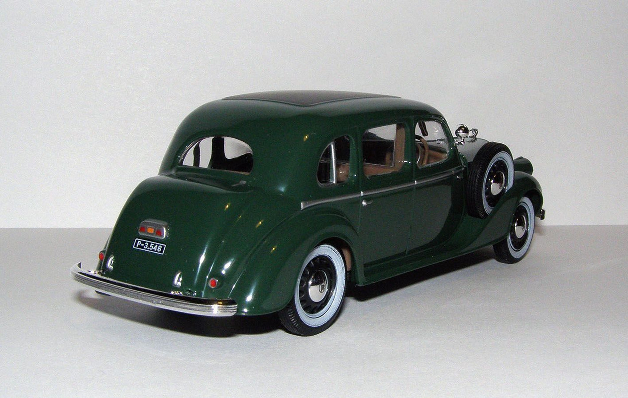 1938 Skoda Superb (Typ 913) (Hongwell-Abrex) 2