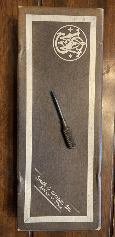 A0D53C64-7B9E-480B-BA1B-A1FC38862681