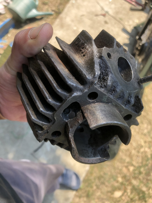 C966CC03-129C-4988-948D-E5FEBE77D86D