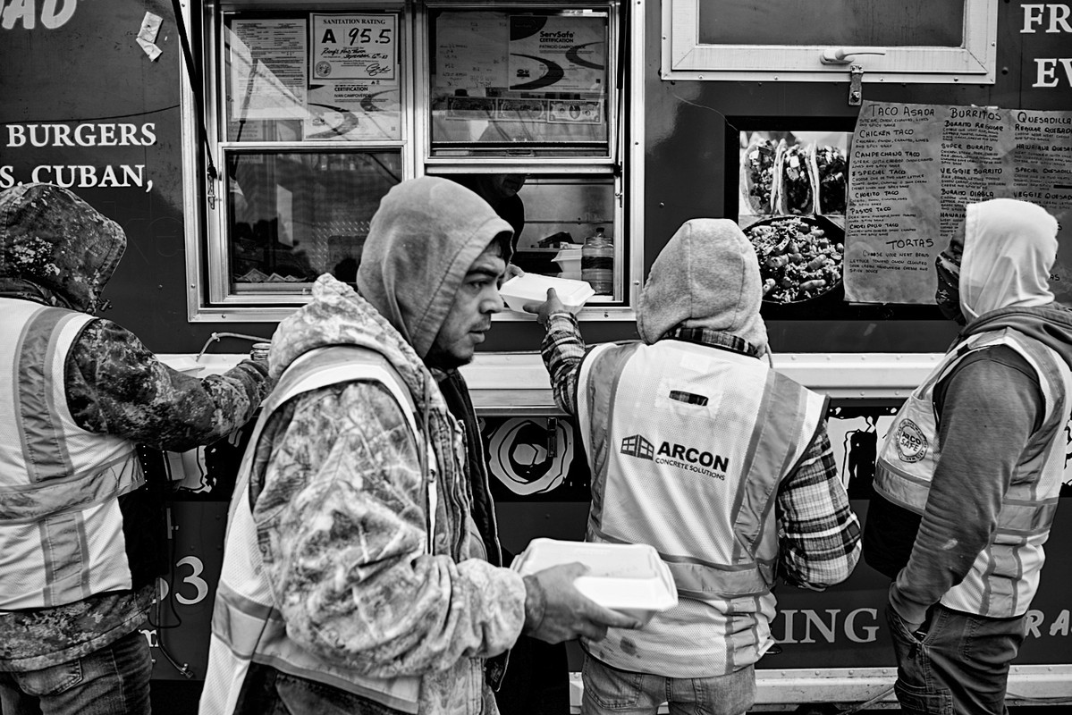 workers-lunch.jpg