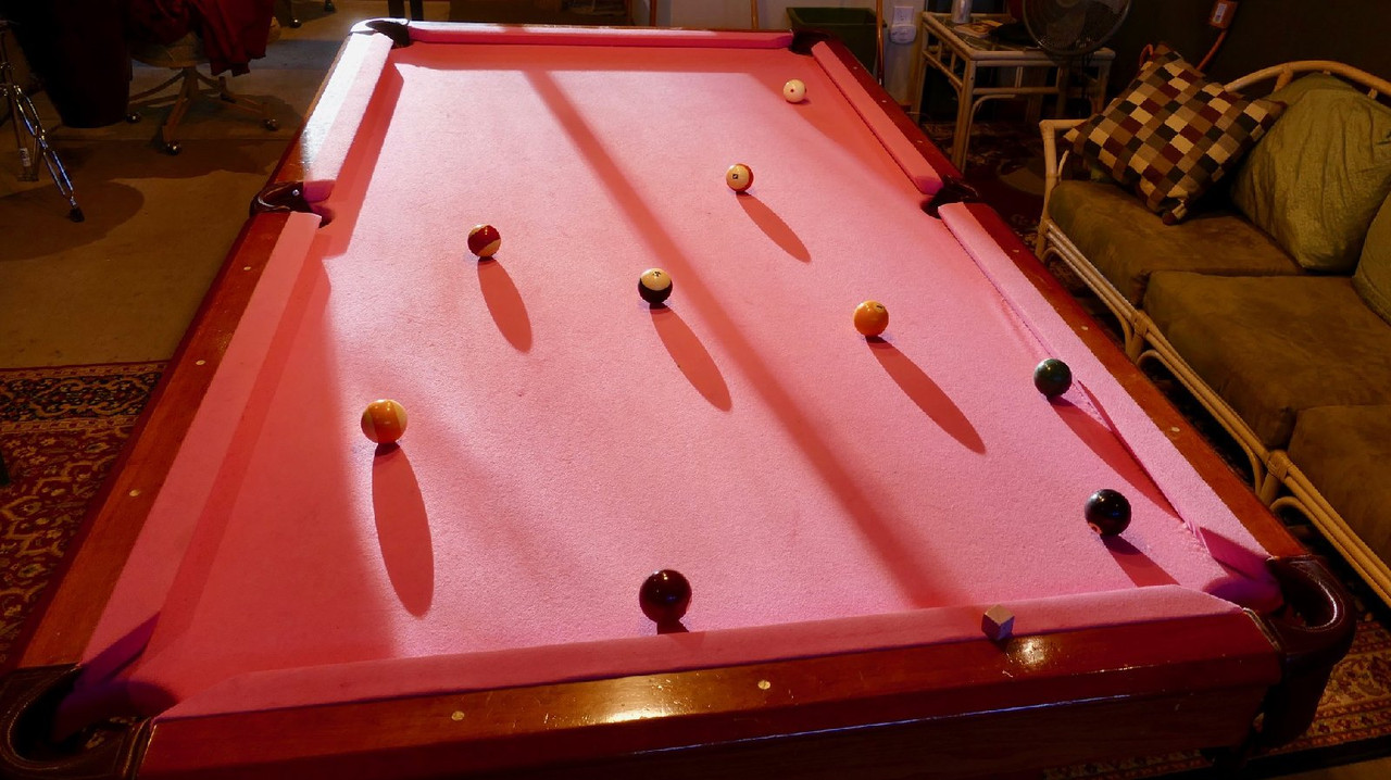pink-snookertable.jpg