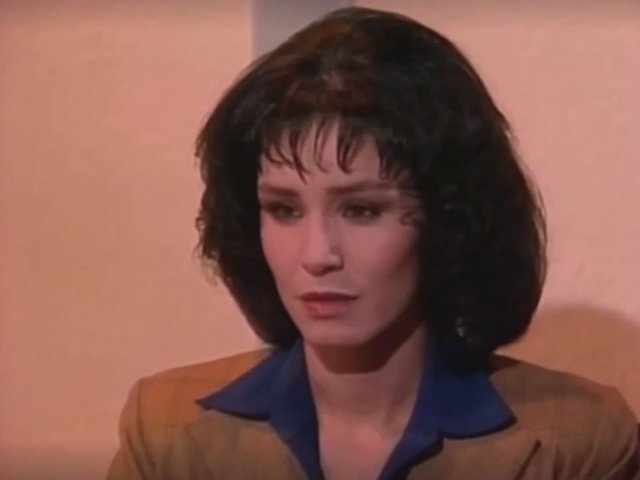 https://i.postimg.cc/zfRGkhJ8/Diana-Salazar-75-17-47-33.jpg
