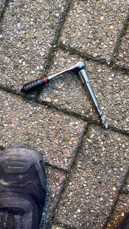 4938B841-D222-4F9B-B35F-AF1882B61CA0