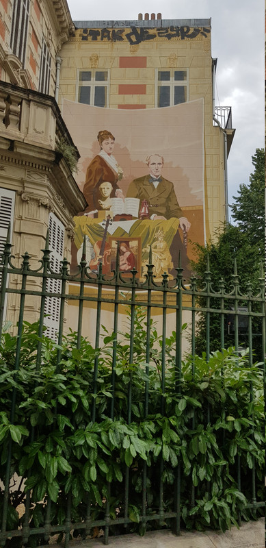 Лягушачьи лапки в Лионе, а в Марселе мистраль и мыло. Обычный отчет.