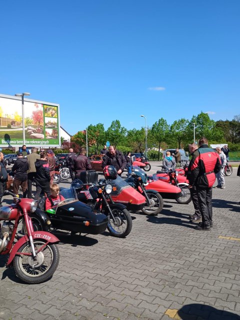 e0942434-5566-49ac-a8b9-0b953aa2c00e