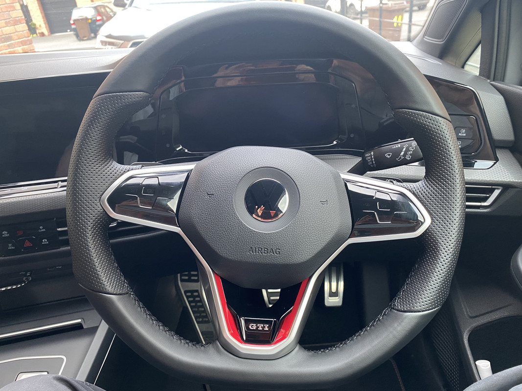 49905E46-A68C-4701-BDE1-C793A5C16751