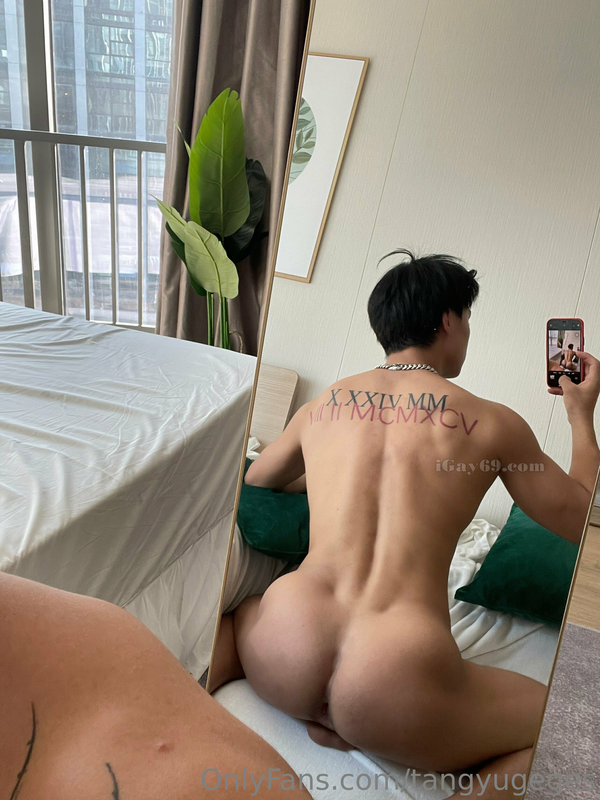 042