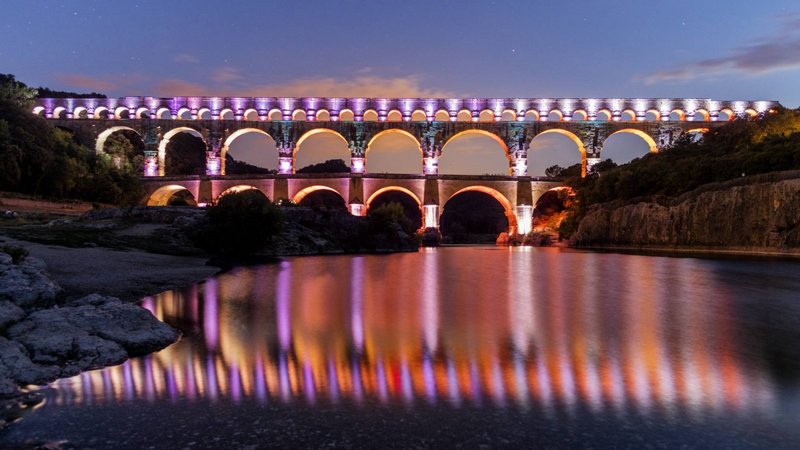 Achat pont auto - cherche retour d'expérience Destination-Pays-d-Uzes-Pont-du-Gard-Aurelio-Rodriguez-Feeries-de-lumieres-Pont-du-Gard-1600x900