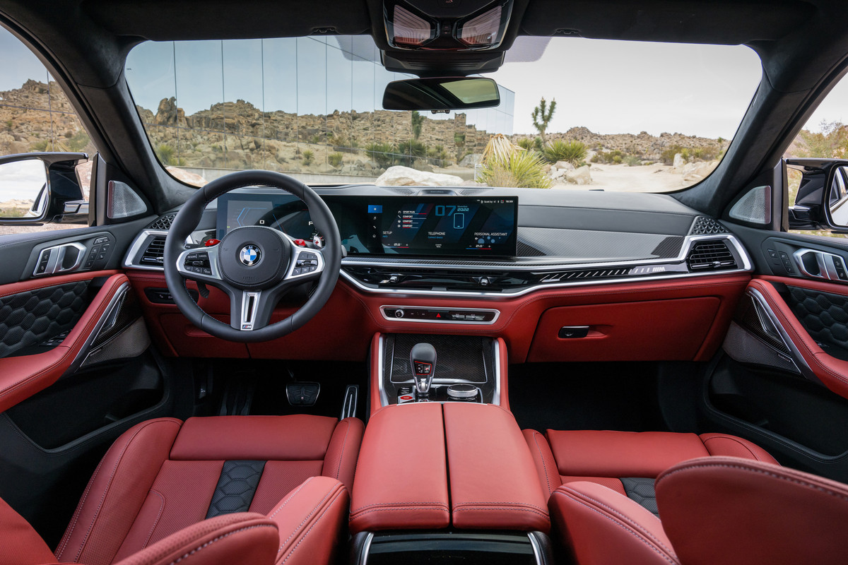 P90495588_highRes_the-new-bmw-x6-m-com