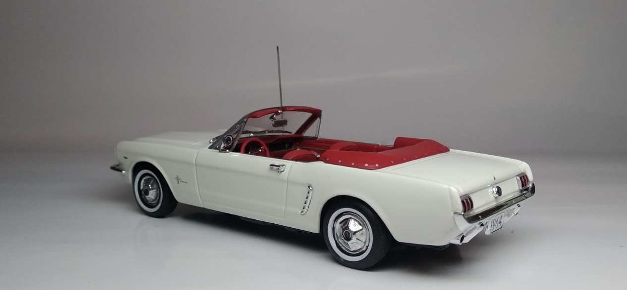 Ford Mustang Convertible 1964 (4)