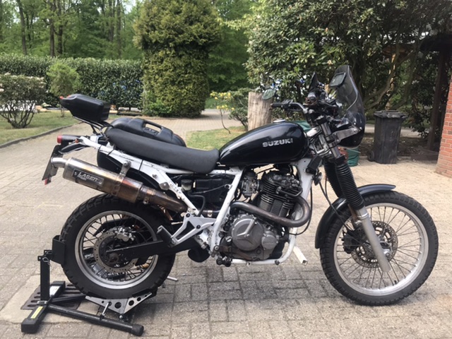 2D935E94-963B-42AF-849E-97124134D360