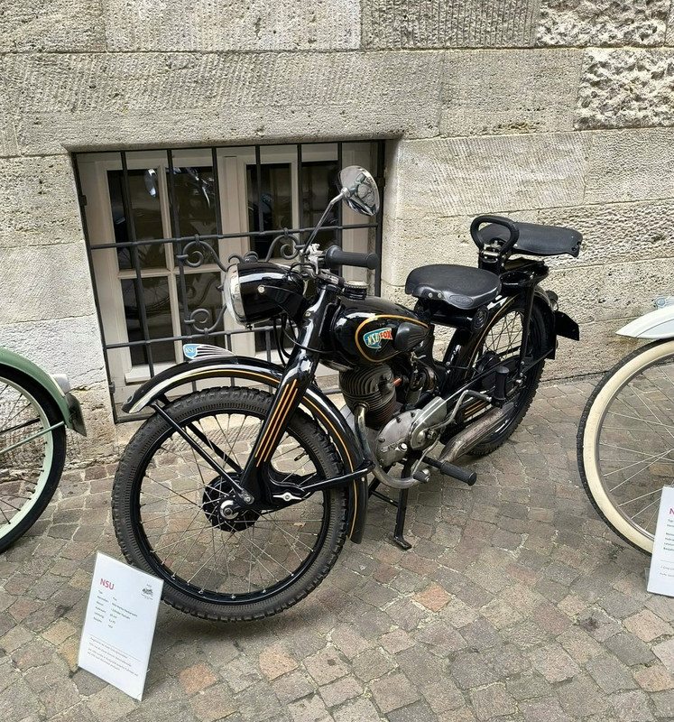 moto777 (2)